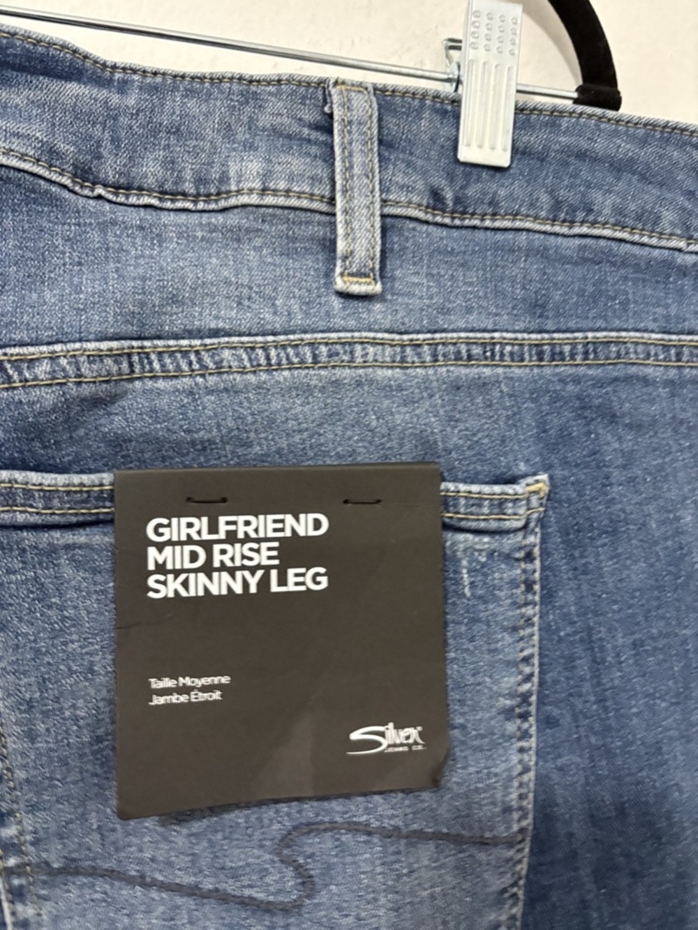 NWT Silver Jeans Co Girlfriend Mid Rise Skinny Leg Womens Size 24W x 29 Inseam - Picture 7 of 8